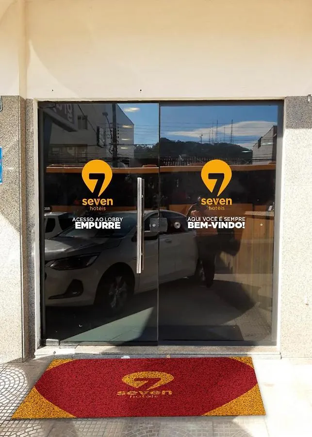 7Seven Hoteis Itajaí